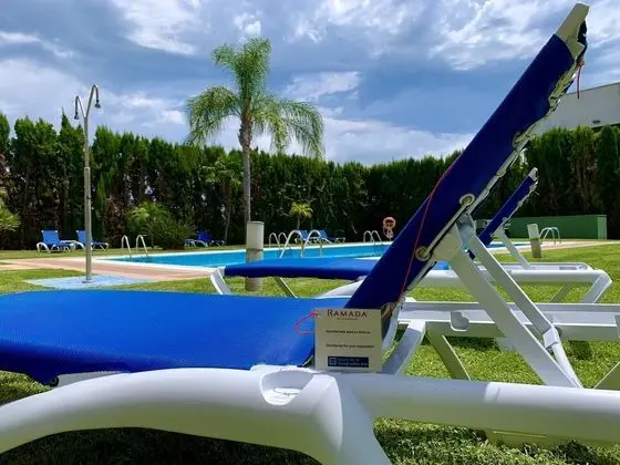 Oda, 1 En Büyük (King) Boy Yatak, Havuz Manzaralı