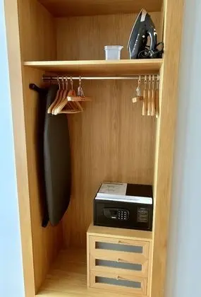 Tek Büyük Yataklı Oda, 1 Çift Kişilik Yatak, Havuz Manzaralı