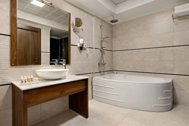 King Suite