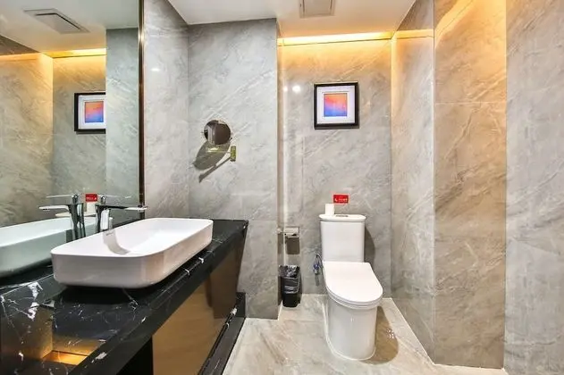 Oda, 2 Çift Kişilik Yatak, Sigara İçilebilir, Dağ Manzaralı
