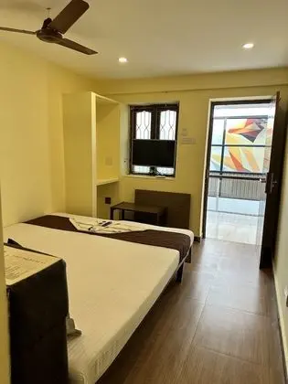 Compact A/C Room