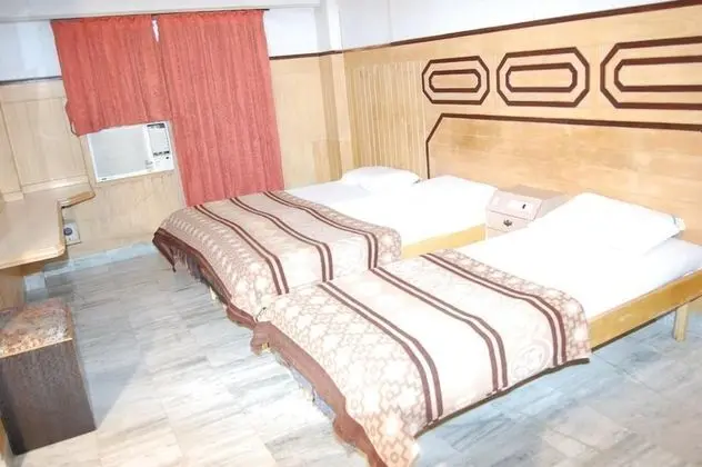 Deluxe Üç Kişilik Oda