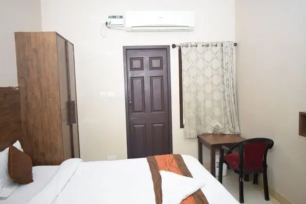 Standard Tek Büyük Yataklı Oda