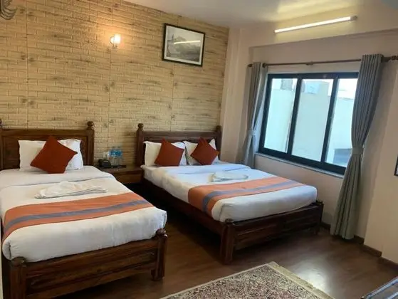 Deluxe Üç Kişilik Oda