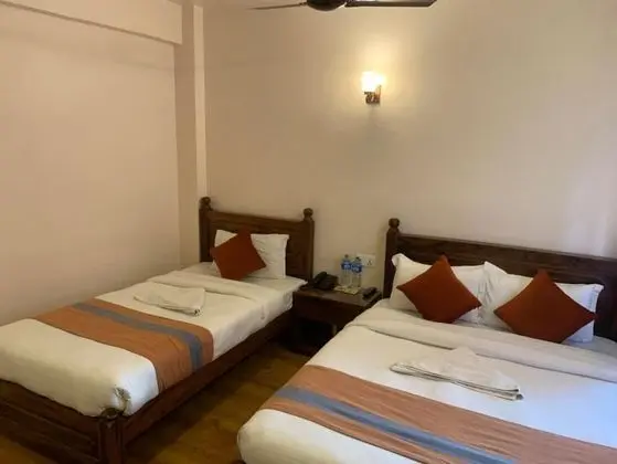 Deluxe Üç Kişilik Oda