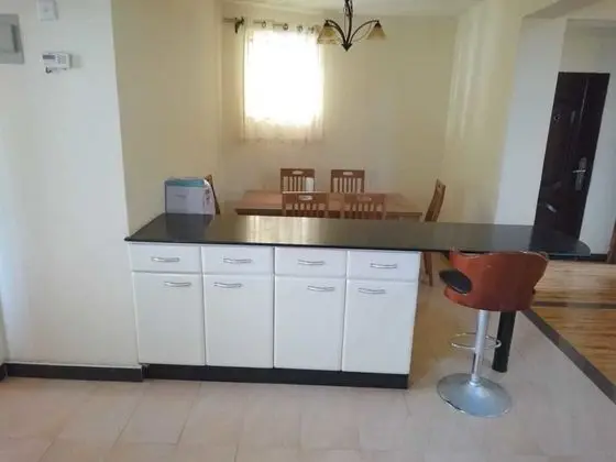 Apart Daire, 2 Yatak Odası, Sigara İçilmez