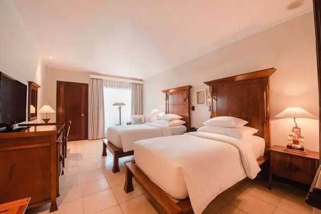 Grand Deluxe Room