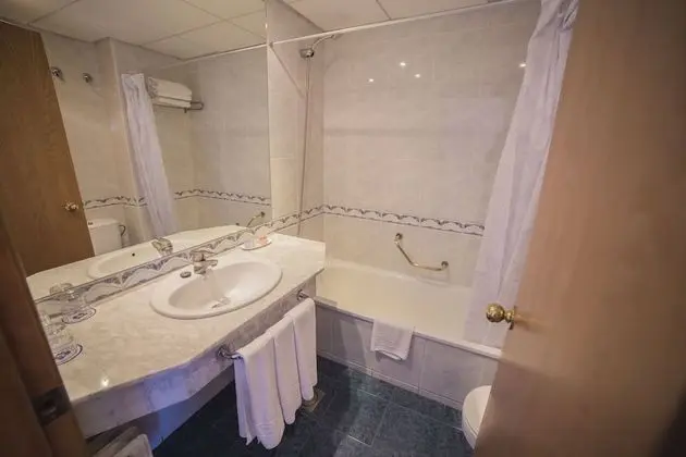 Standard İki Ayrı Yataklı Oda (no sea view)