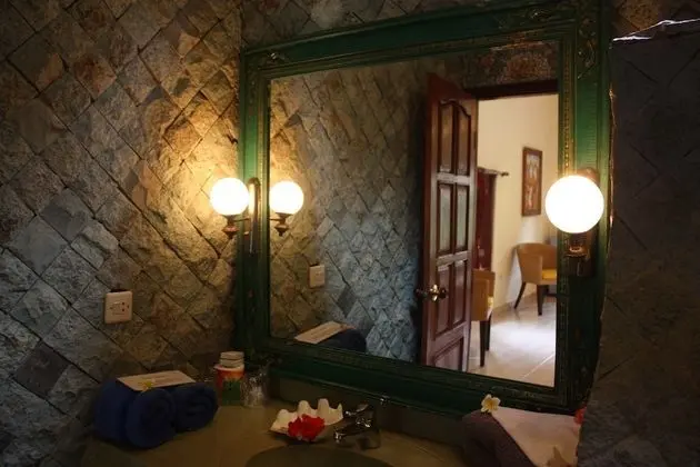 Deluxe Tek Büyük veya İki Ayrı Yataklı Oda, 1 Büyük (Queen) Boy Yatak, Sigara İçilmez