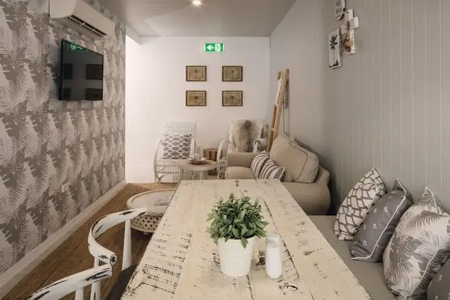 Villa, 4 Yatak Odası, 2 Banyolu