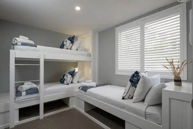 Villa, 4 Yatak Odası, 2 Banyolu