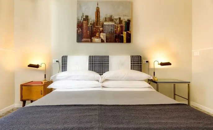 Standard Tek Büyük Yataklı Oda