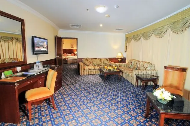 Executive Suite (Double Occupancy)
