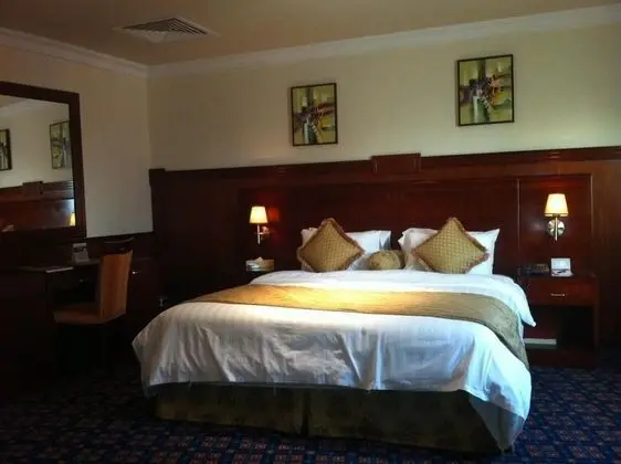 Junior Suite (Double Occupancy)