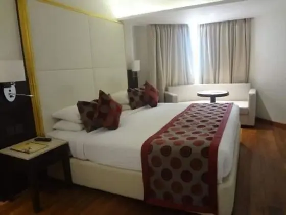 Junior Suite Room
