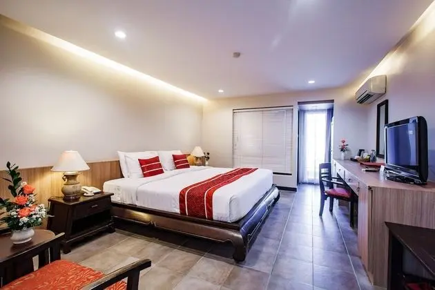 Deluxe Tek Büyük Yataklı Oda
