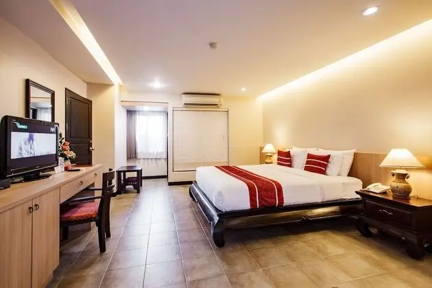 Deluxe Tek Büyük Yataklı Oda