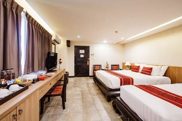 Deluxe Üç Kişilik Oda