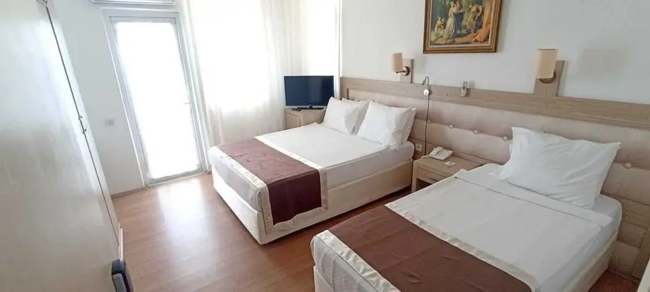 Standard Tek Büyük veya İki Ayrı Yataklı Oda, 1 Yatak Odası