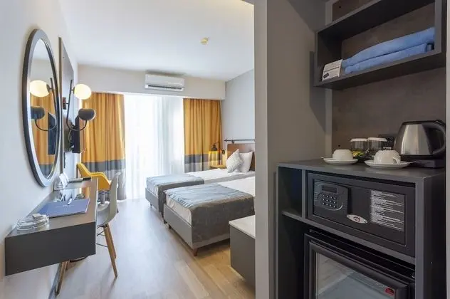 Standard Tek Büyük veya İki Ayrı Yataklı Oda