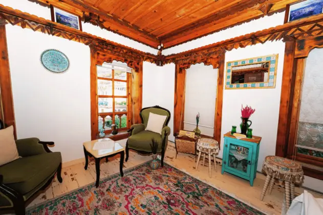 Şömineli Konak Oda, Köy Manzaralı, Balkon veya Teraslı