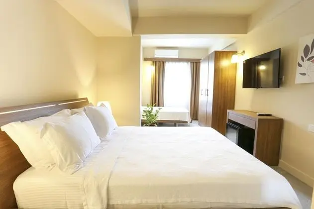Deluxe Üç Kişilik Oda