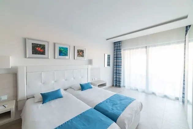 Deluxe Tek Büyük Yataklı Oda, Deniz Manzaralı
