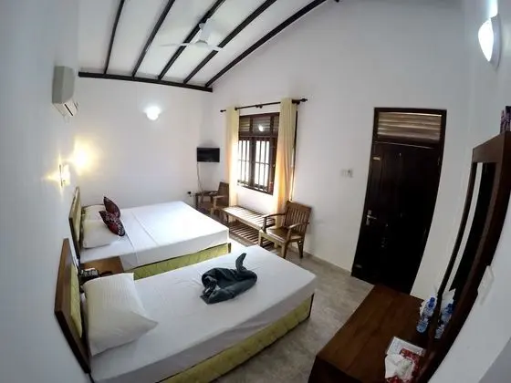 Deluxe Tek Büyük Yataklı Oda, Bahçe Manzaralı