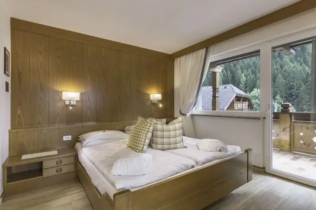 Tek Büyük Yataklı Oda, Balkon