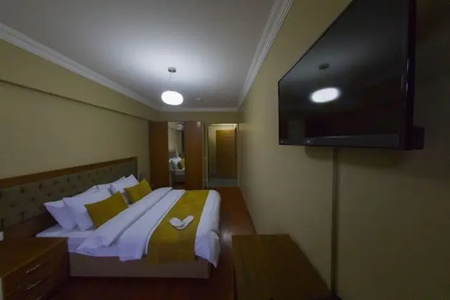 Standard Tek Büyük Yataklı Oda