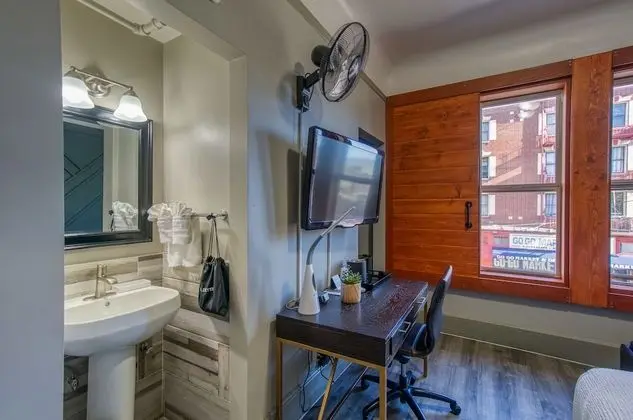 1 Queen Bed with Sofa Bed, Shared Bathroom