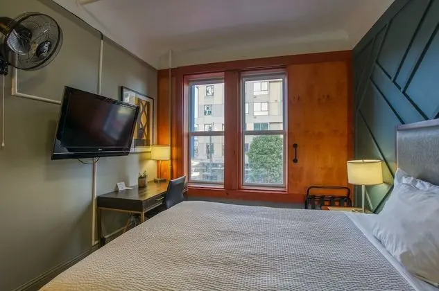1 Queen Bed with Sofa Bed, Shared Bathroom