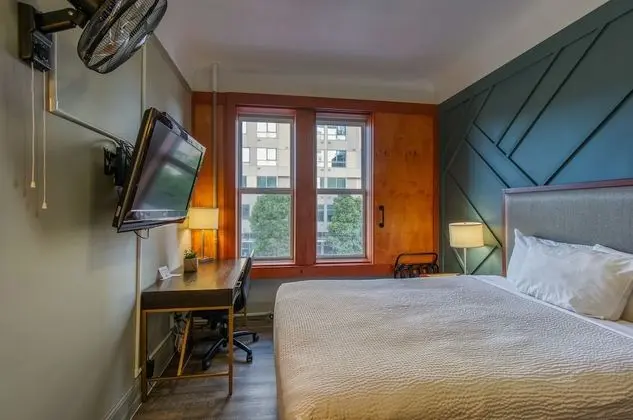 1 Queen Bed with Sofa Bed, Shared Bathroom