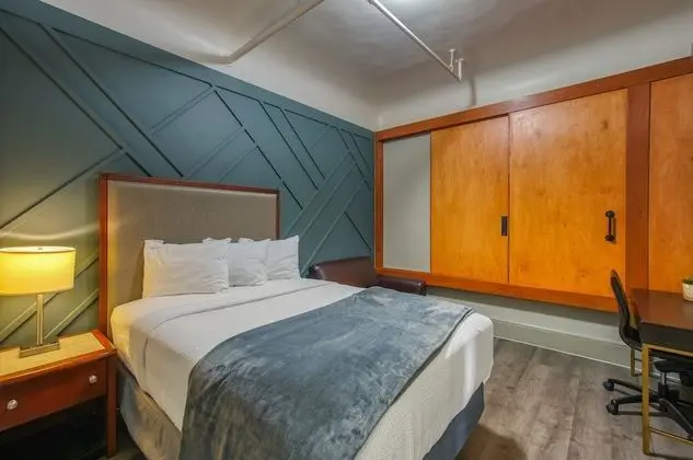 1 Queen Bed with Sofa Bed, Shared Bathroom