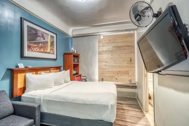 Deluxe Oda, 1 Büyük (Queen) Boy Yatak, Şehir Manzaralı