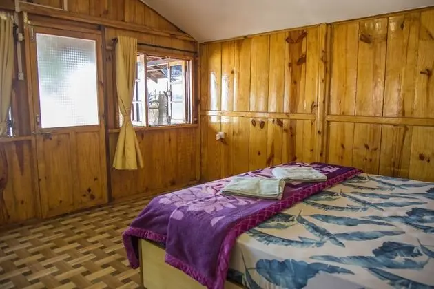 Deluxe Oda (AC Room)