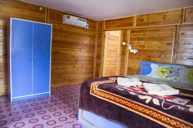 Deluxe Oda (AC Room)