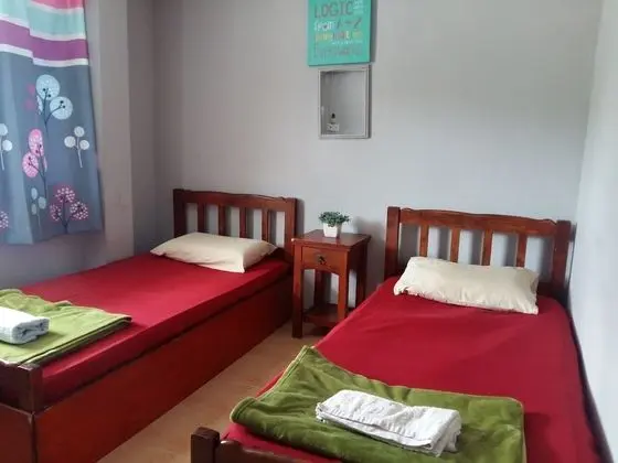 1 Twin Bed Room