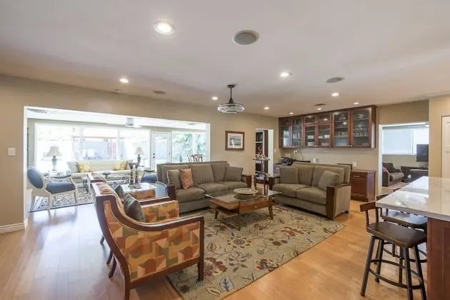 Ev (3 Bedrooms)