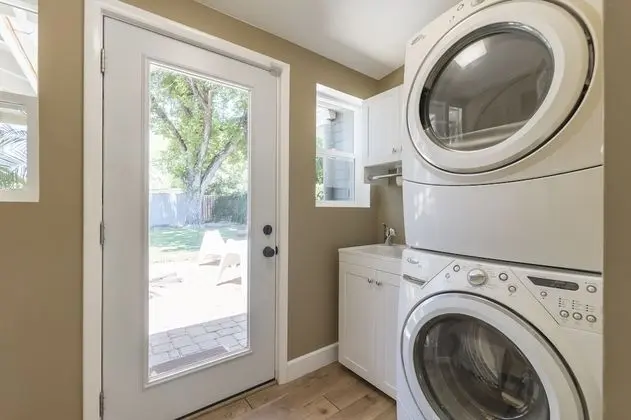 Ev (3 Bedrooms)
