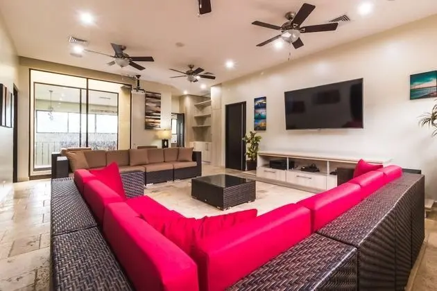 Deluxe Villa