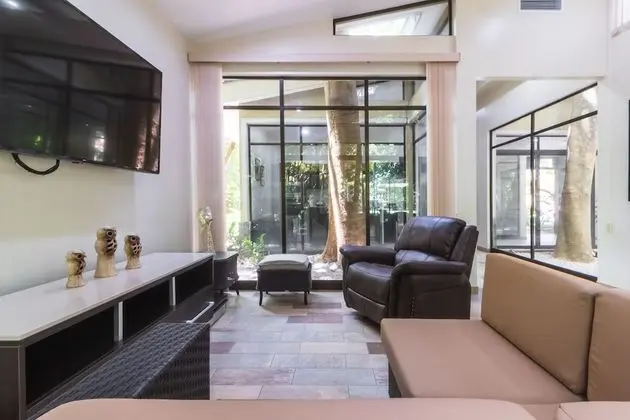 Deluxe Villa