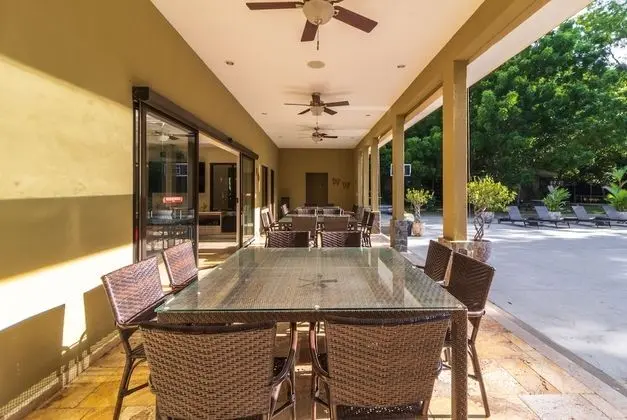 Deluxe Villa