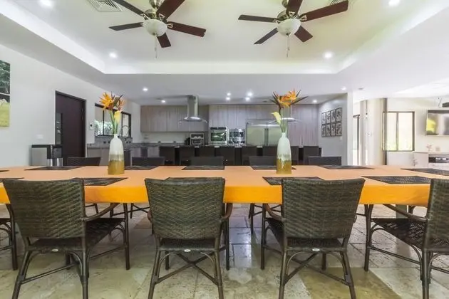 Deluxe Villa