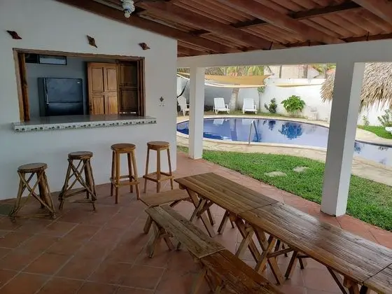 Villa, 2 Yatak Odası, Havuz Manzaralı