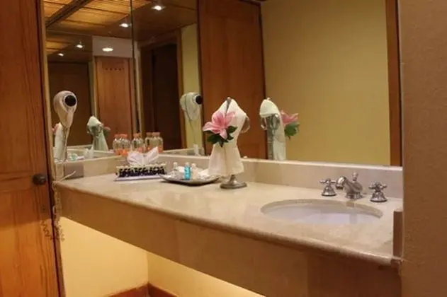 Luxury Tek Büyük Yataklı Oda