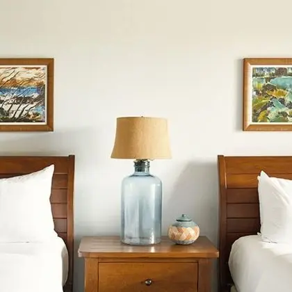 Twin Guestroom