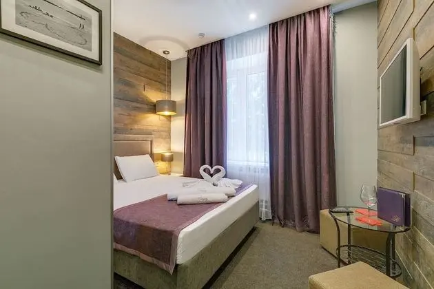 Deluxe Tek Büyük veya İki Ayrı Yataklı Oda