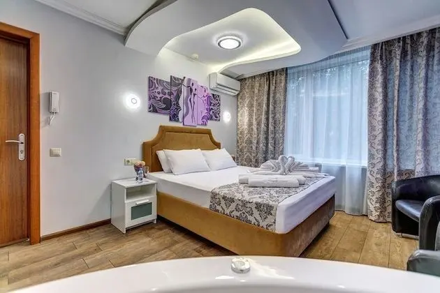 Premium Süit, Jakuzi