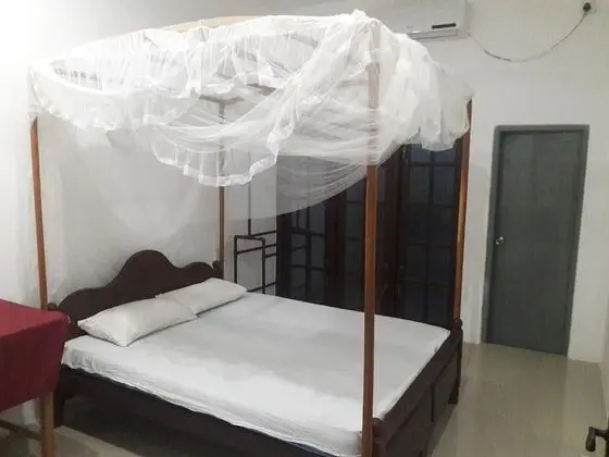 Deluxe Tek Büyük Yataklı Oda, 1 En Büyük (King) Boy Yatak, Bahçe Manzaralı, Zemin Kat